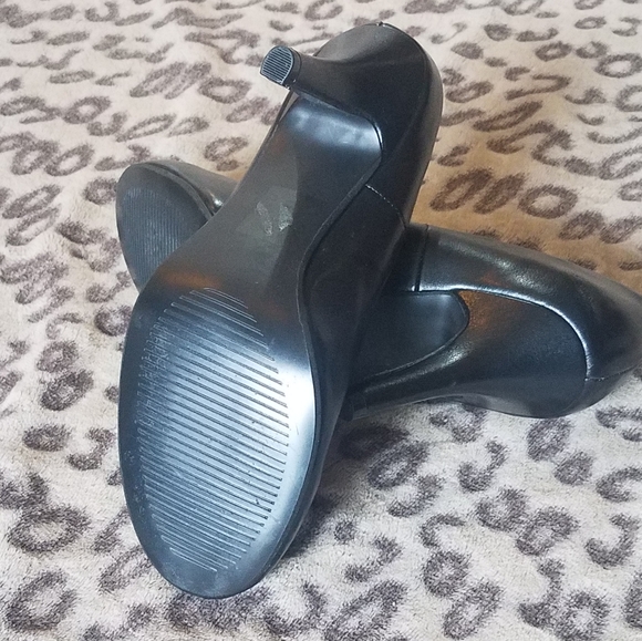 Cityclassified, Size 6.5 - Picture 9 of 9